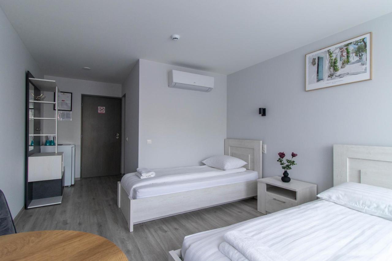 Dzukija Hotel Alytus ภายนอก รูปภาพ