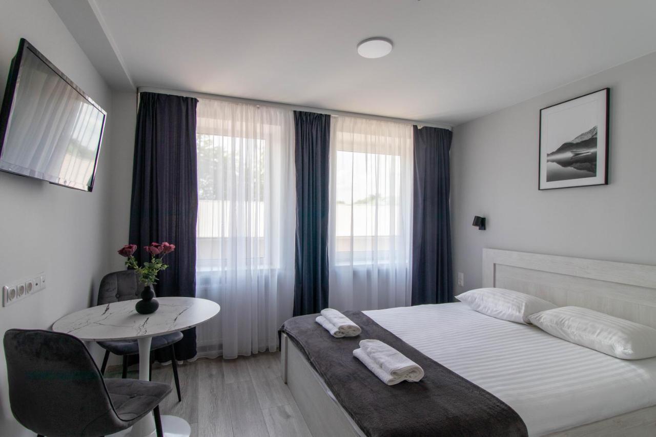 Dzukija Hotel Alytus ภายนอก รูปภาพ