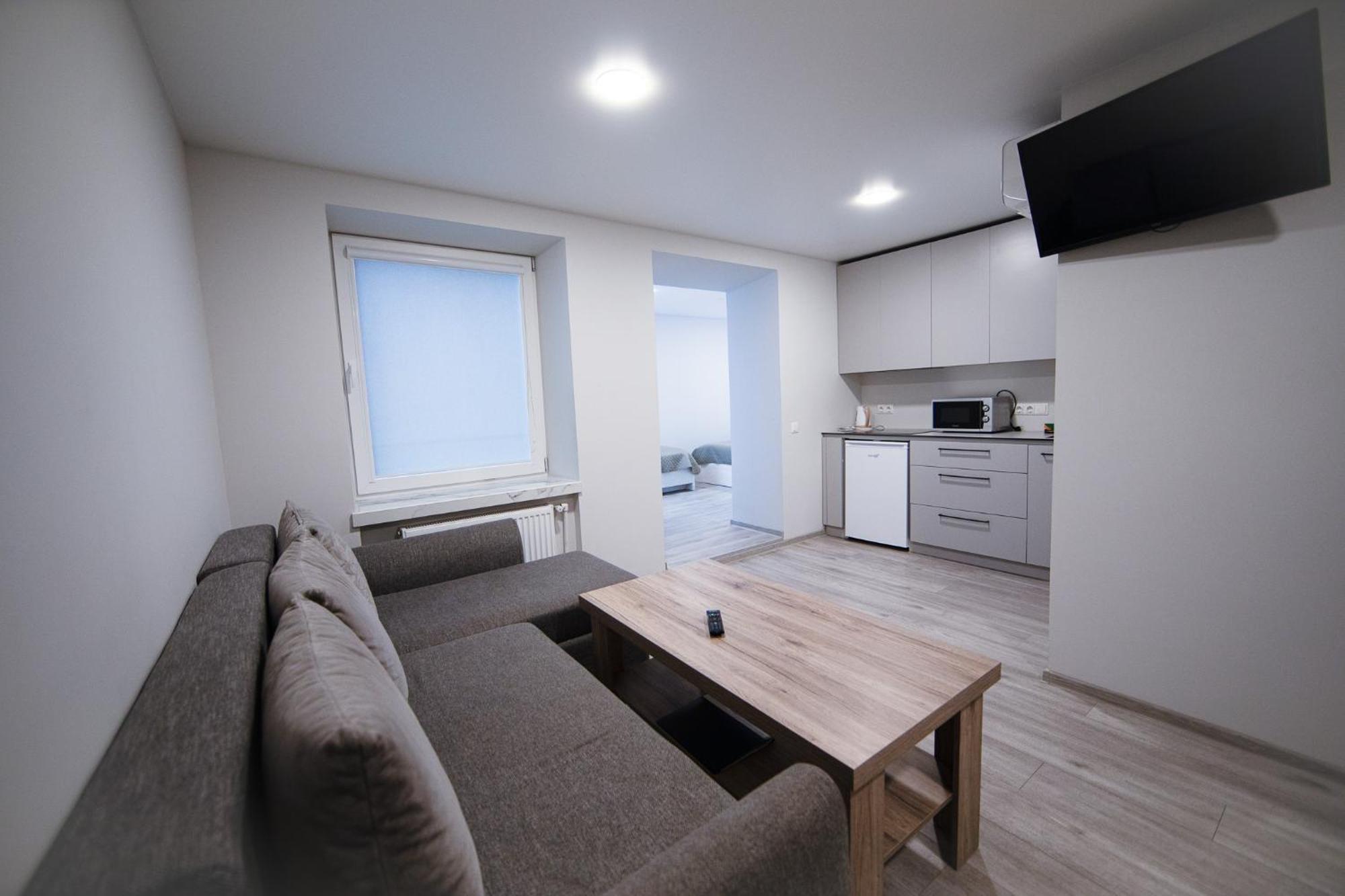 Dzukija Hotel Alytus ภายนอก รูปภาพ